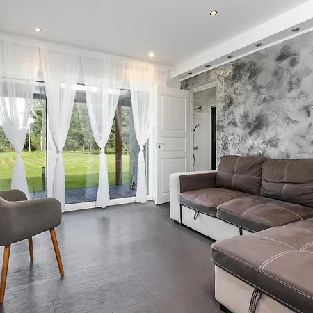 Private Near And Lottemaa Holiday home *