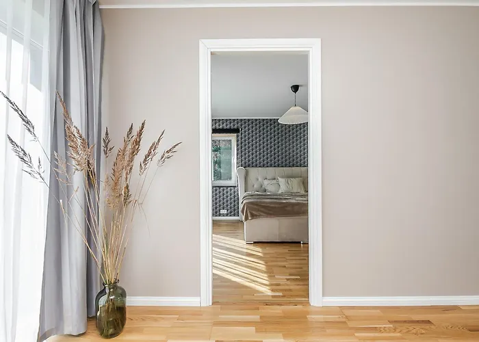 Private Near And Lottemaa パルヌ